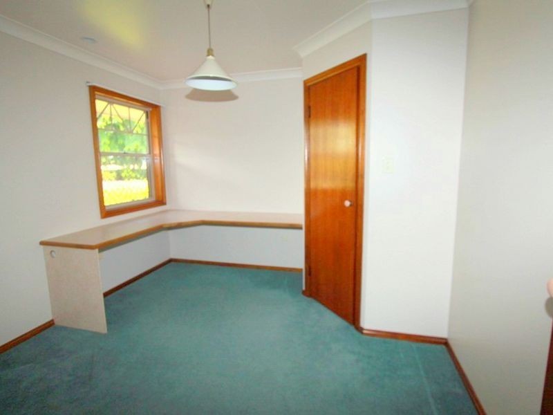 5 Ironbark Dr, Emerald QLD 4720