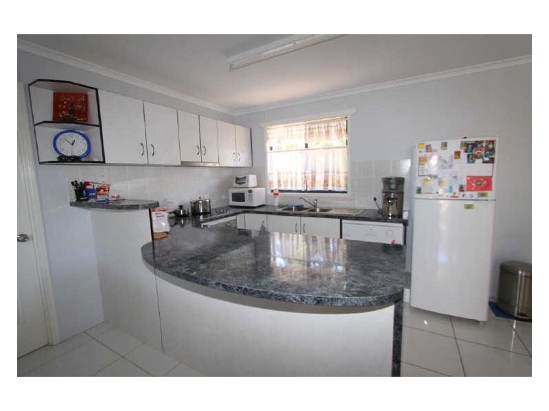 3 Gilbert Place, Emerald QLD 4720