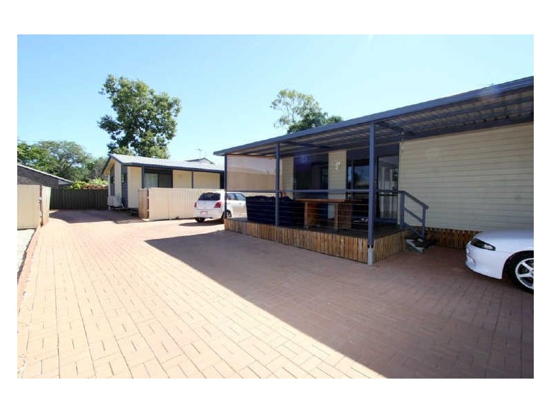 3 Gilbert Place, Emerald QLD 4720