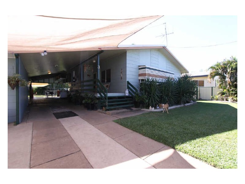 3 McKendry Street, Emerald QLD 4720