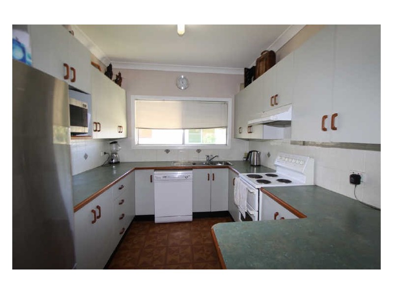 3 McKendry Street, Emerald QLD 4720