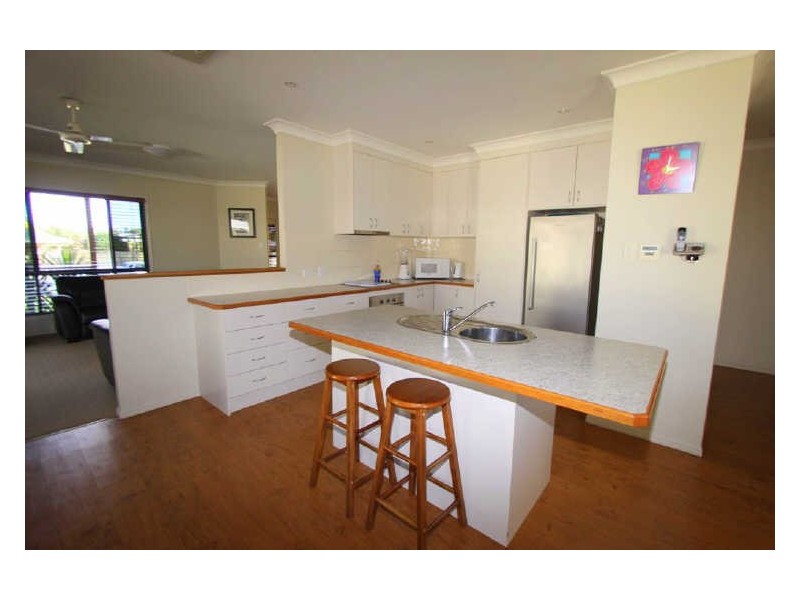 3 Cowan Crescent, Emerald QLD 4720