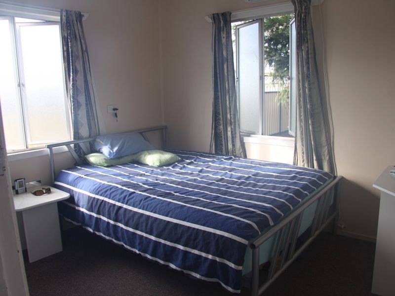 10 Topaz Street, Emerald QLD 4720