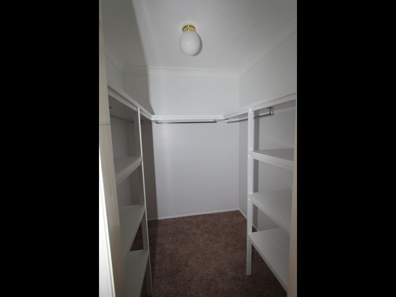 67 Staal Cresent, Emerald QLD 4720