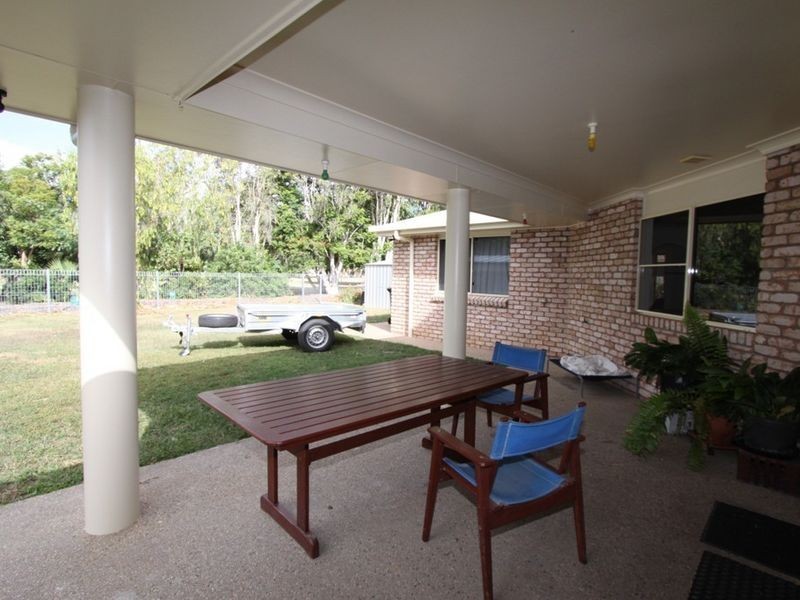 67 Staal Cresent, Emerald QLD 4720