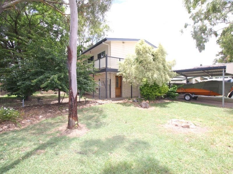 13 Garnet Street, Emerald QLD 4720