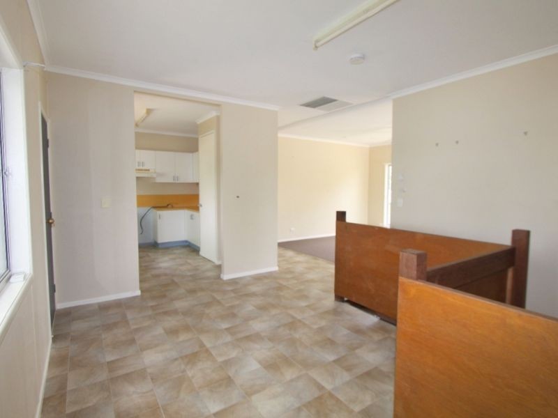 13 Garnet Street, Emerald QLD 4720