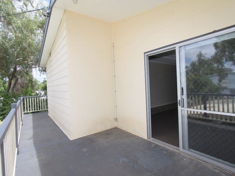 13 Garnet Street, Emerald QLD 4720