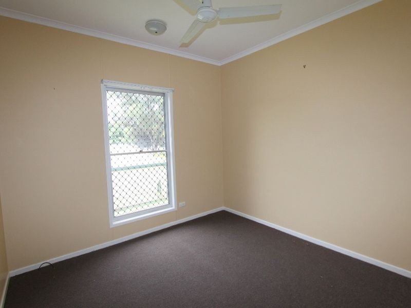 13 Garnet Street, Emerald QLD 4720