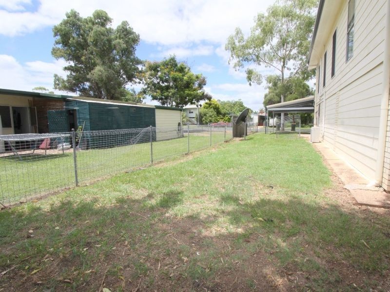 13 Garnet Street, Emerald QLD 4720