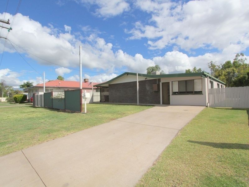 14 Yamala Street, Emerald QLD 4720