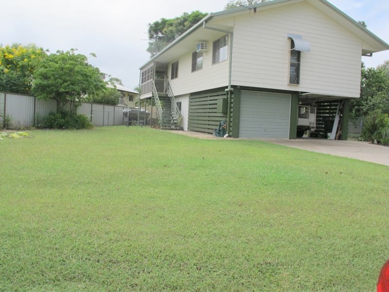 82 Baker St, Emerald QLD 4720