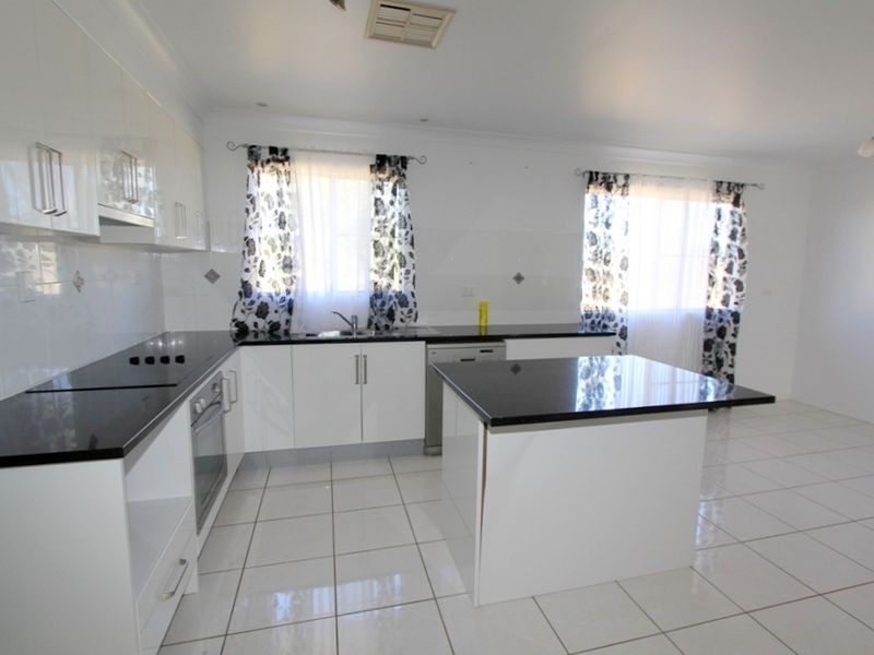 Emerald QLD 4720