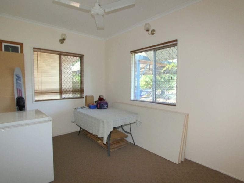 4 Saffola Place, Emerald QLD 4720