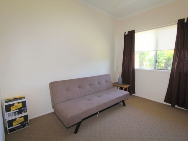 4 Saffola Place, Emerald QLD 4720