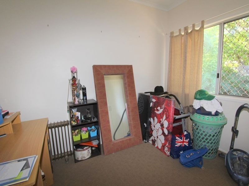 4 Saffola Place, Emerald QLD 4720