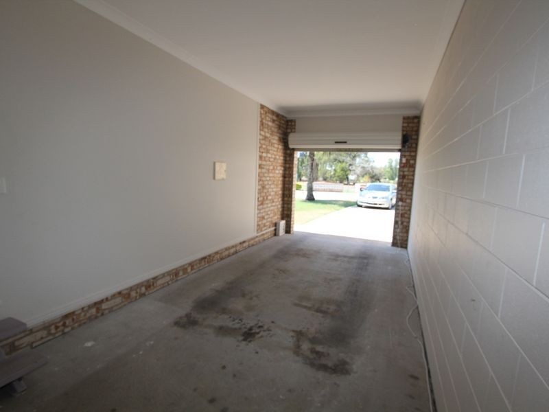 2/24 Riverview Street, Emerald QLD 4720