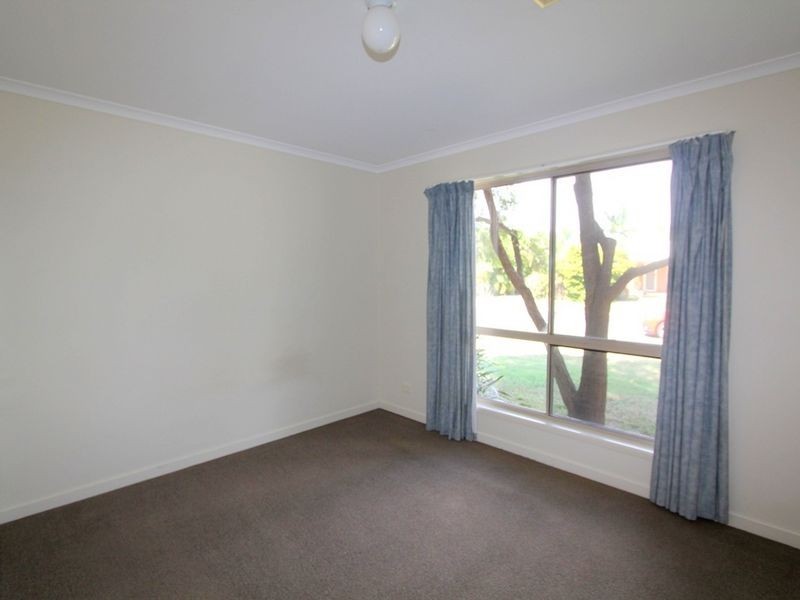 1 Fern Court, Emerald QLD 4720