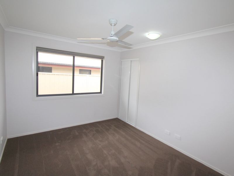 16 Bluegums Drive, Emerald QLD 4720