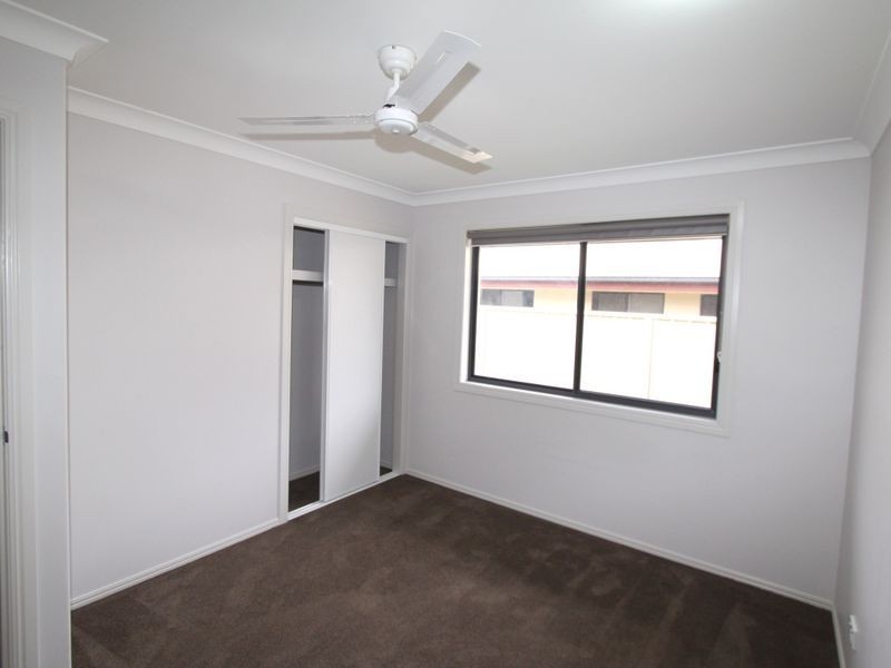 16 Bluegums Drive, Emerald QLD 4720