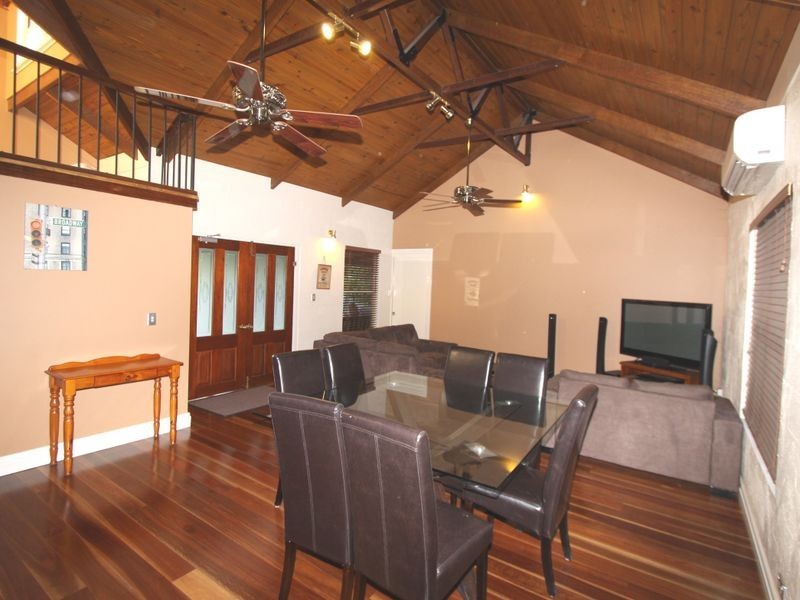 4 Martin Place, Emerald QLD 4720