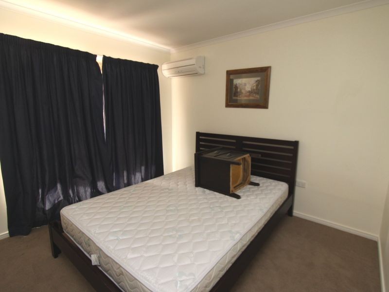 8 Judith Grove, Emerald QLD 4720