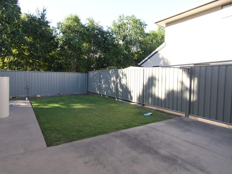 1/68 Moody Street, Emerald QLD 4720