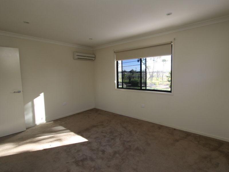1/68 Moody Street, Emerald QLD 4720