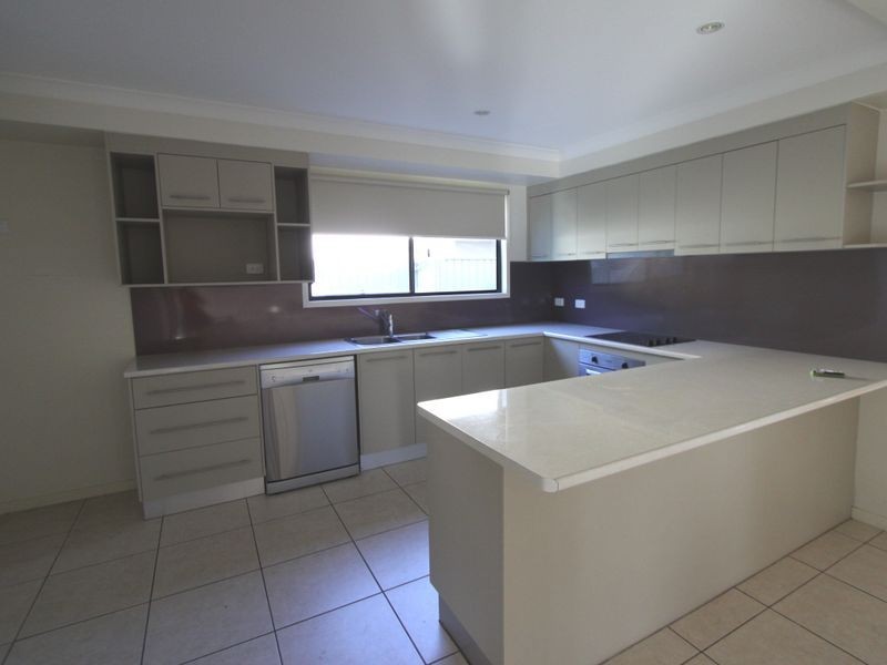 1/68 Moody Street, Emerald QLD 4720