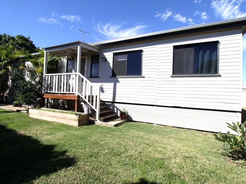 9 Little Street, Emerald QLD 4720