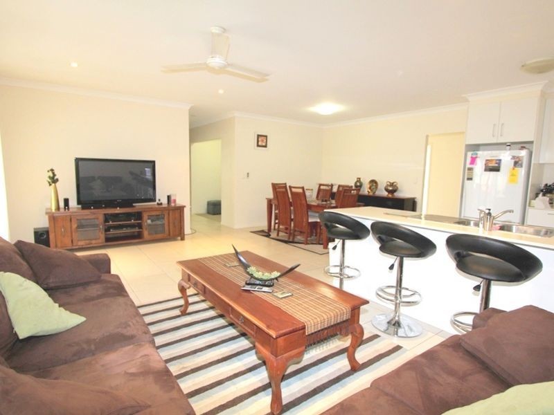 7 Glovar Street, Emerald QLD 4720