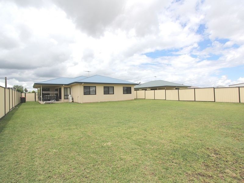 7 Glovar Street, Emerald QLD 4720