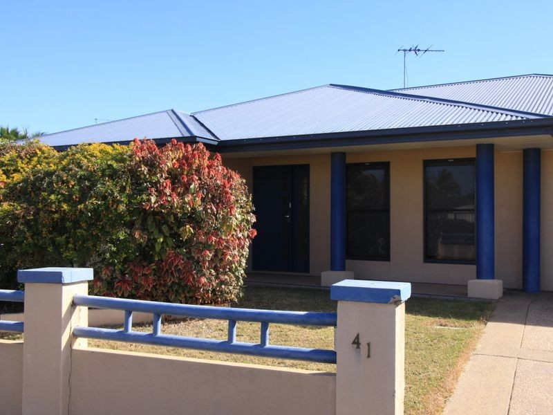 41 Crinum Crescent, Emerald QLD 4720
