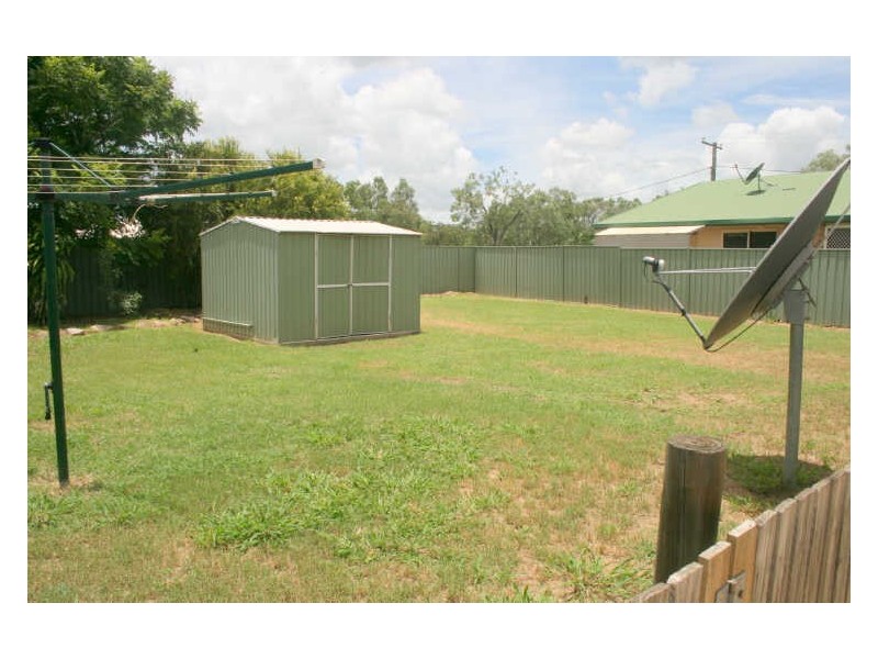 15 Waldby Court, Emerald QLD 4720