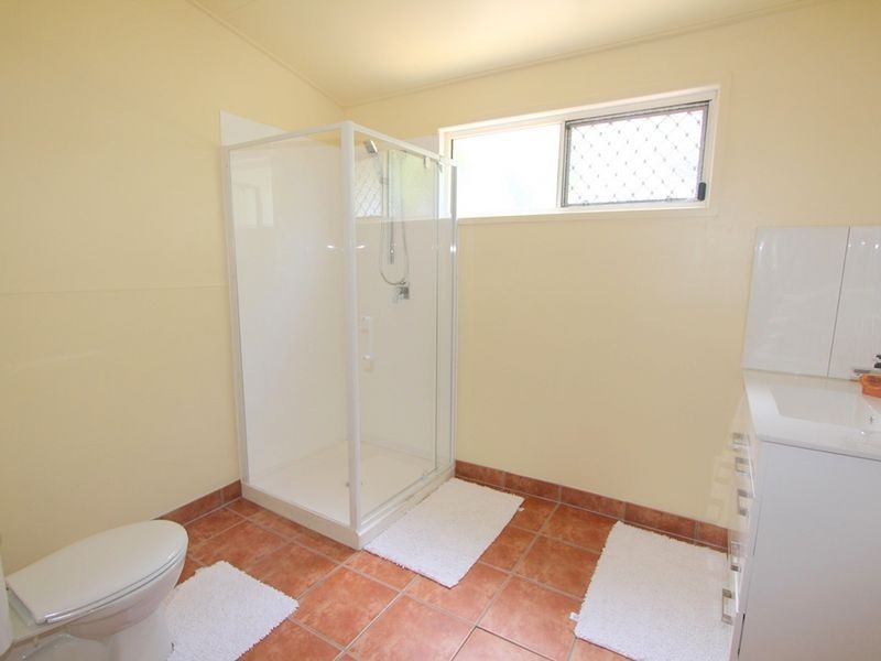 28 Silica Road, Emerald QLD 4720