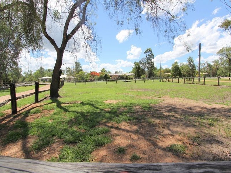 28 Silica Road, Emerald QLD 4720