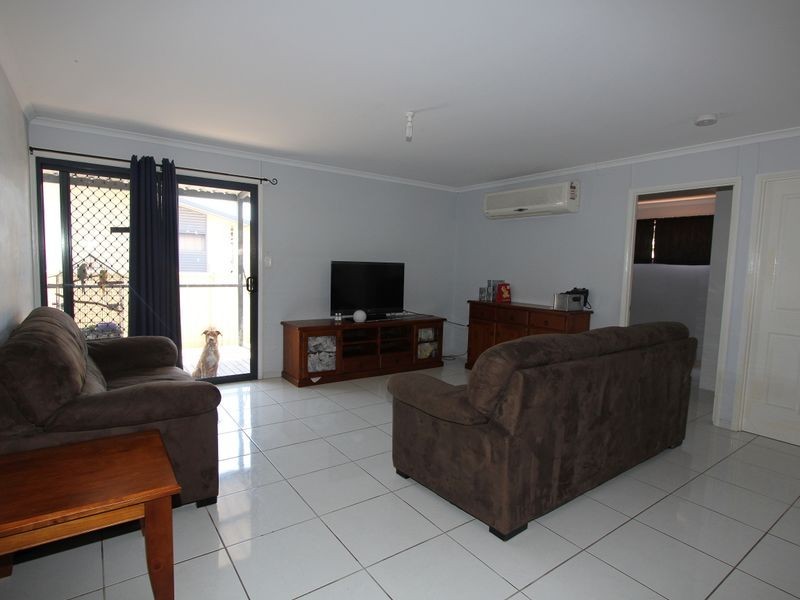 3A Gilbert Place, Emerald QLD 4720