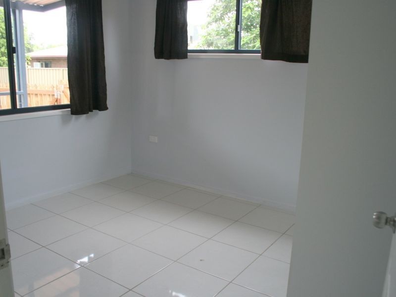3A Gilbert Place, Emerald QLD 4720