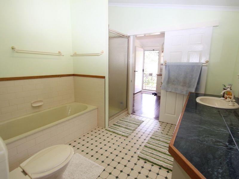 134b Opal Street, Emerald QLD 4720