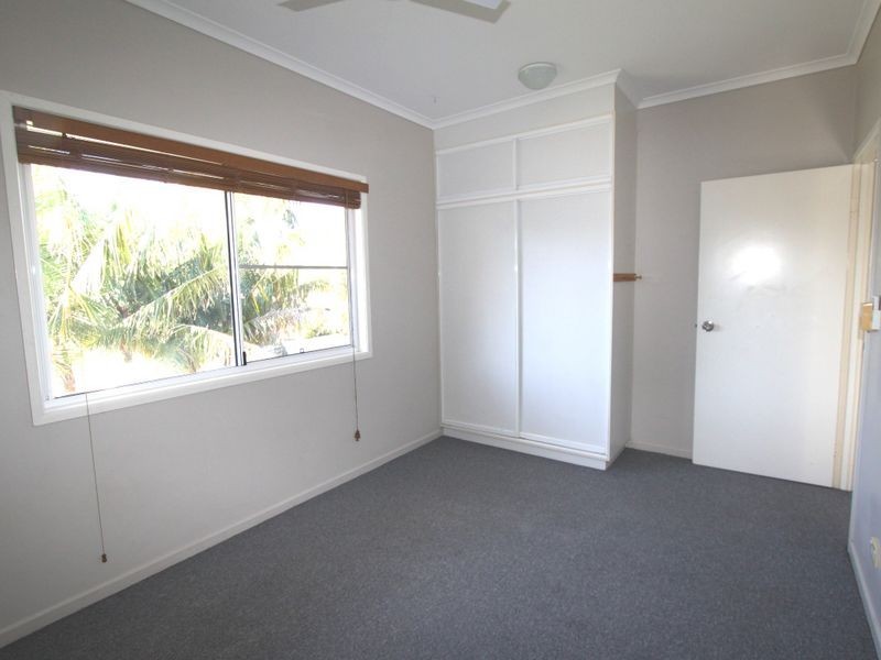 3 Palm Place, Emerald QLD 4720