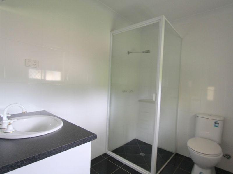 19 Kidd St, Emerald QLD 4720