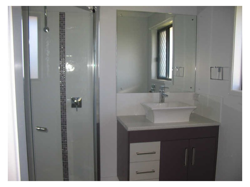 3 Blue Gums Drive, Emerald QLD 4720