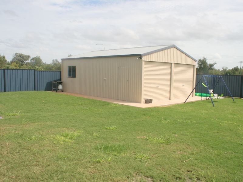 3 Blue Gums Drive, Emerald QLD 4720