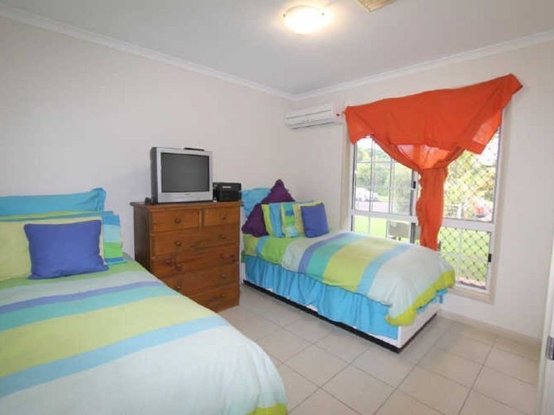 5 Fysh Street, Emerald QLD 4720