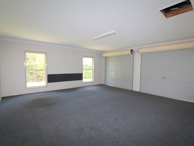 7 Egan St, Emerald QLD 4720