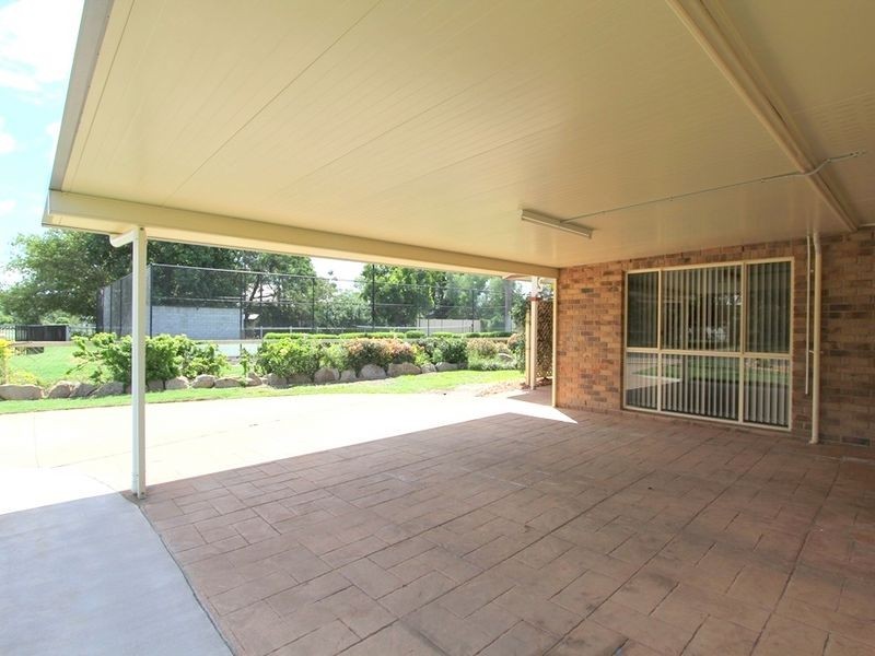 7 Egan St, Emerald QLD 4720