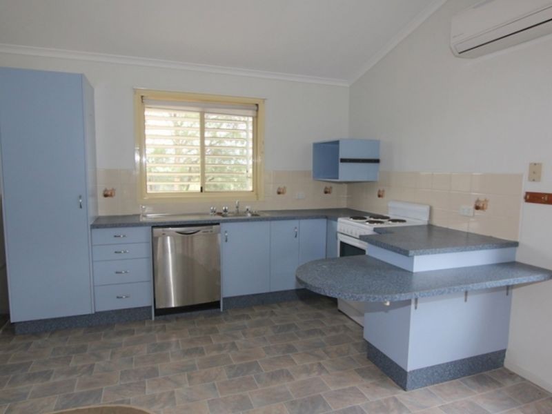 55 Slack Drive, Emerald QLD 4720