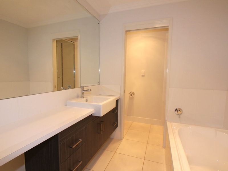 10/20 Mooney Crescent, Emerald QLD 4720