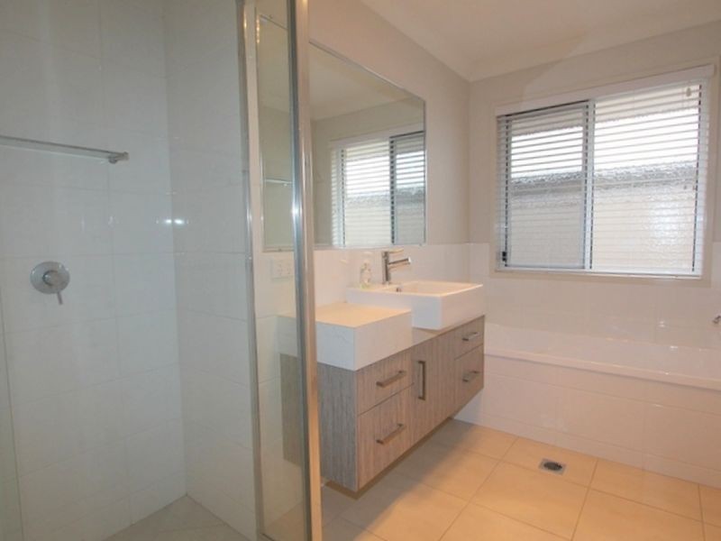 146 Opal Street, Emerald QLD 4720