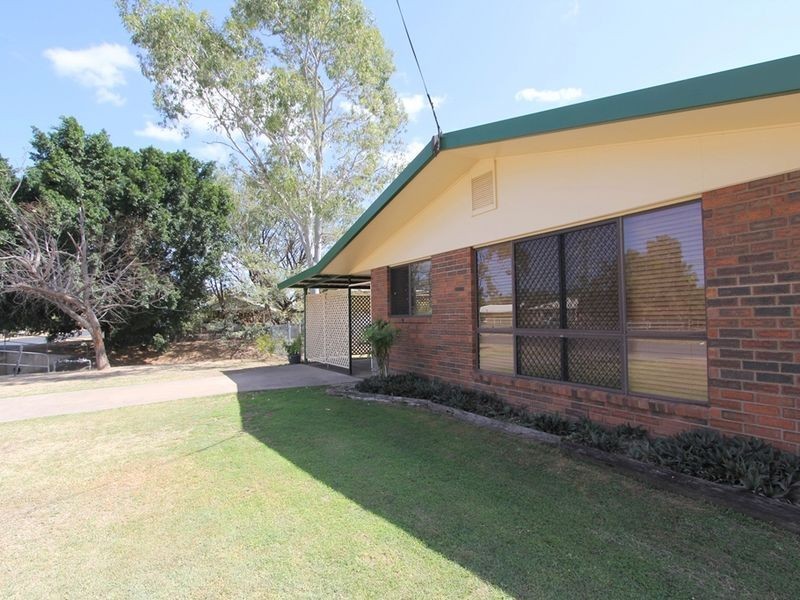 59 Park Avenue, Emerald QLD 4720